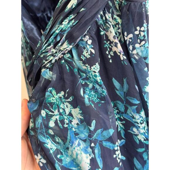 Ieena for Mac Duggal Blue Ruffle Tiered Floral Cut Out Gown Size 8 Fabric Pull - Picture 8 of 10